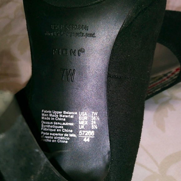 FIONI 7W Black Suede Pumps - Picture 3 of 4